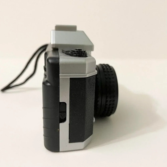 Bratz The Movie MGA Camera Flash And Film Toy - Picture 7 of 16